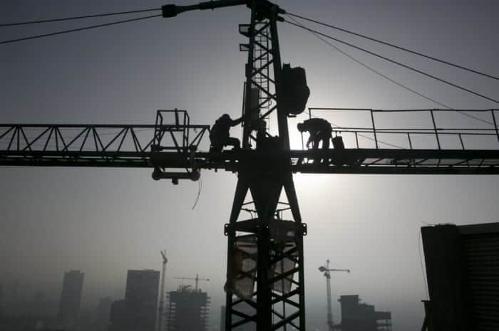 פירוק-מנוף-מגדל-השלום-צילום-לם-וליץ-סטודיו-072-700x465